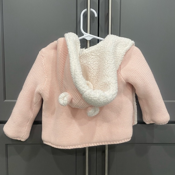 Adorable Sherpa Lined Coat w Teddy Hood - Picture 3 of 3